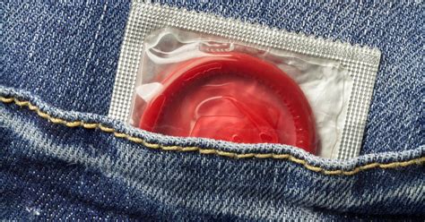 Fafanje brez kondoma Bordel Binkolo